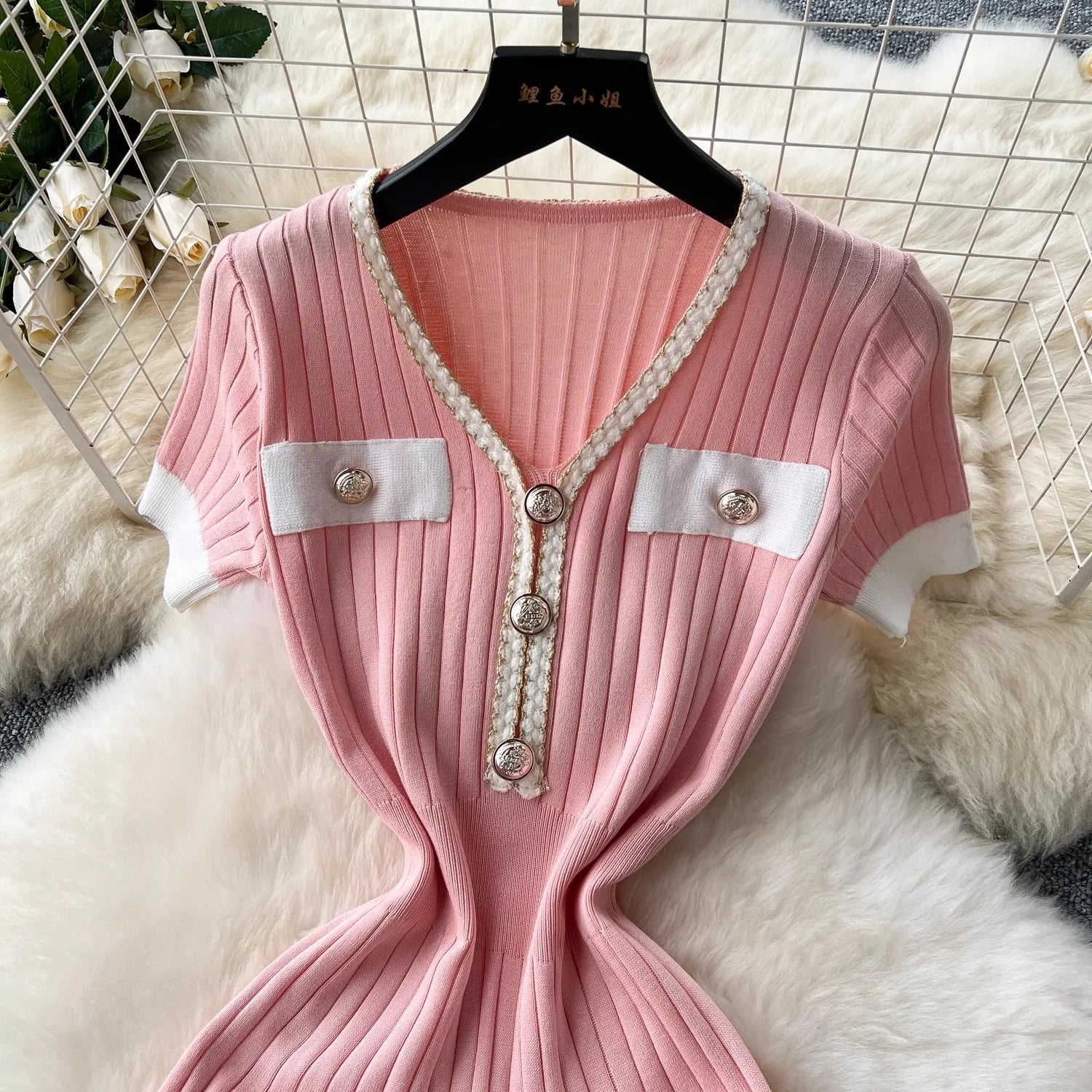 YuooMuoo Brand Fashion Knitted Mermaid Dress 2025 New Elegant V-neck