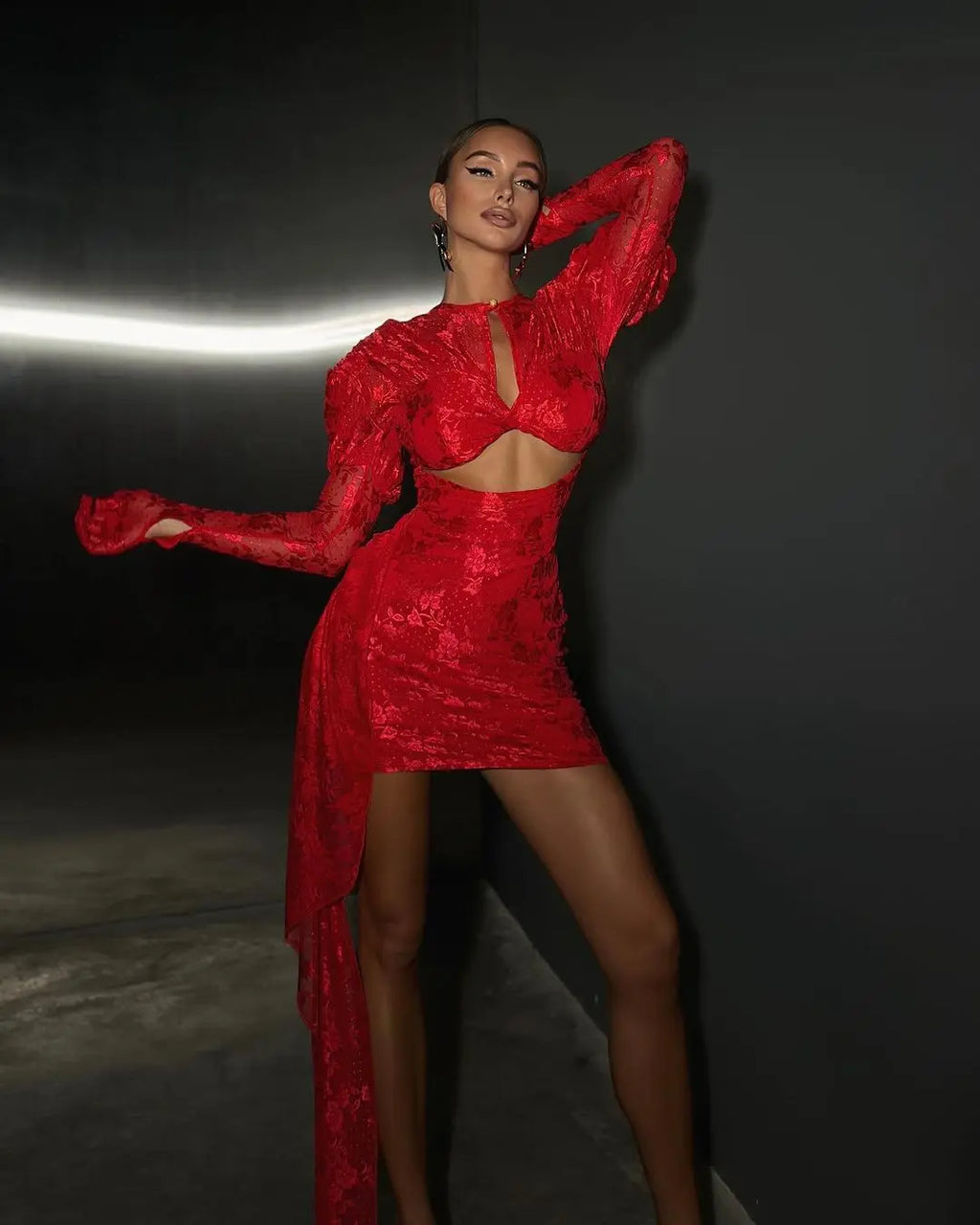 High Quality Red White Women Long Sleeve Sexy Lace Draped Bodycon Mini